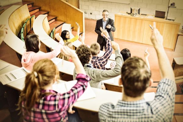 9 nadležnosti, ki še vedno prevečkrat zmotijo v predavalnicah