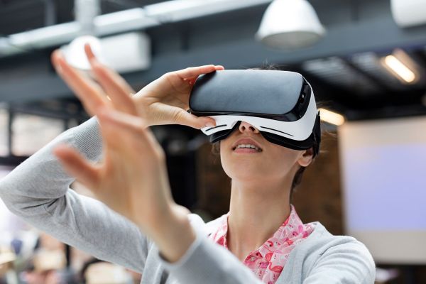 Ko se virtualnost 'Oculus Riftov' preplete z našo realnostjo
