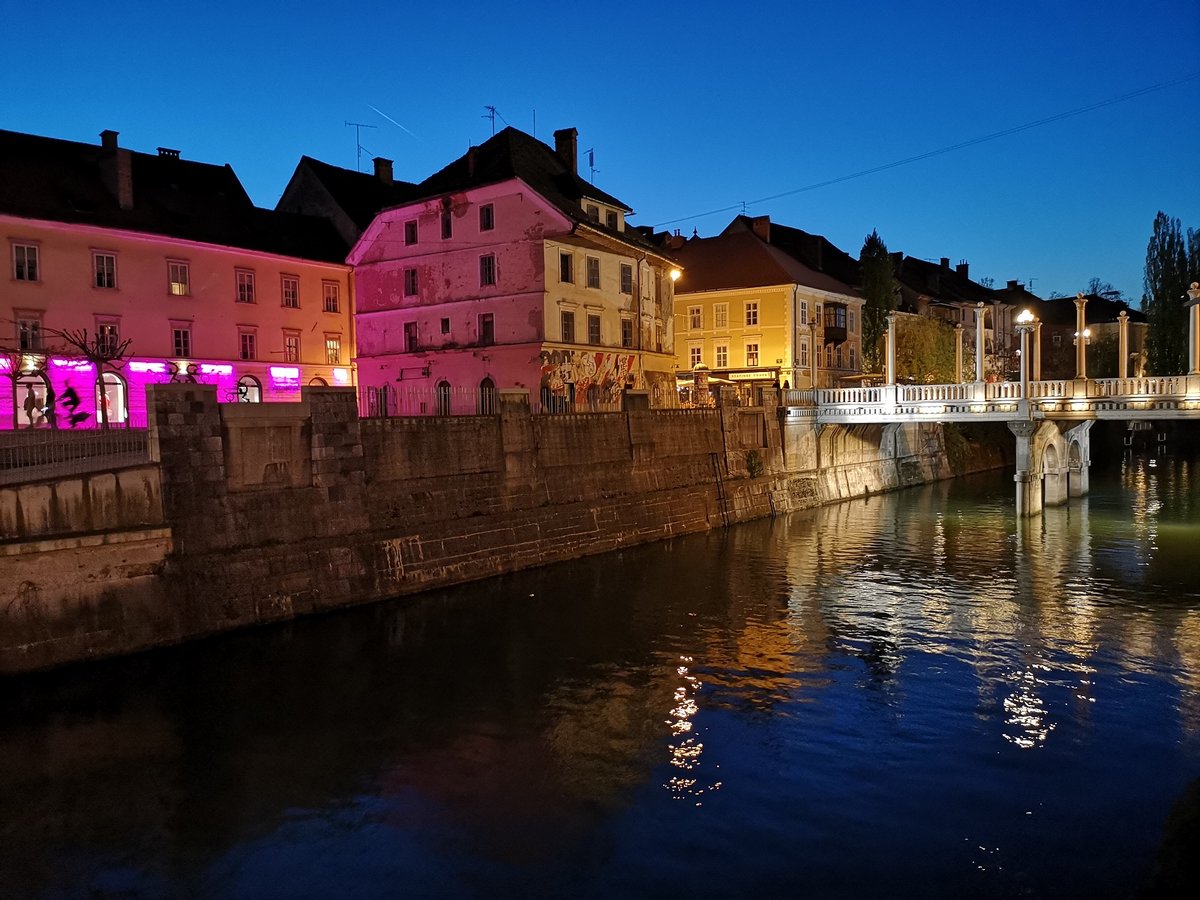 Noč v Ljubljani s Huawei P20 Pro
