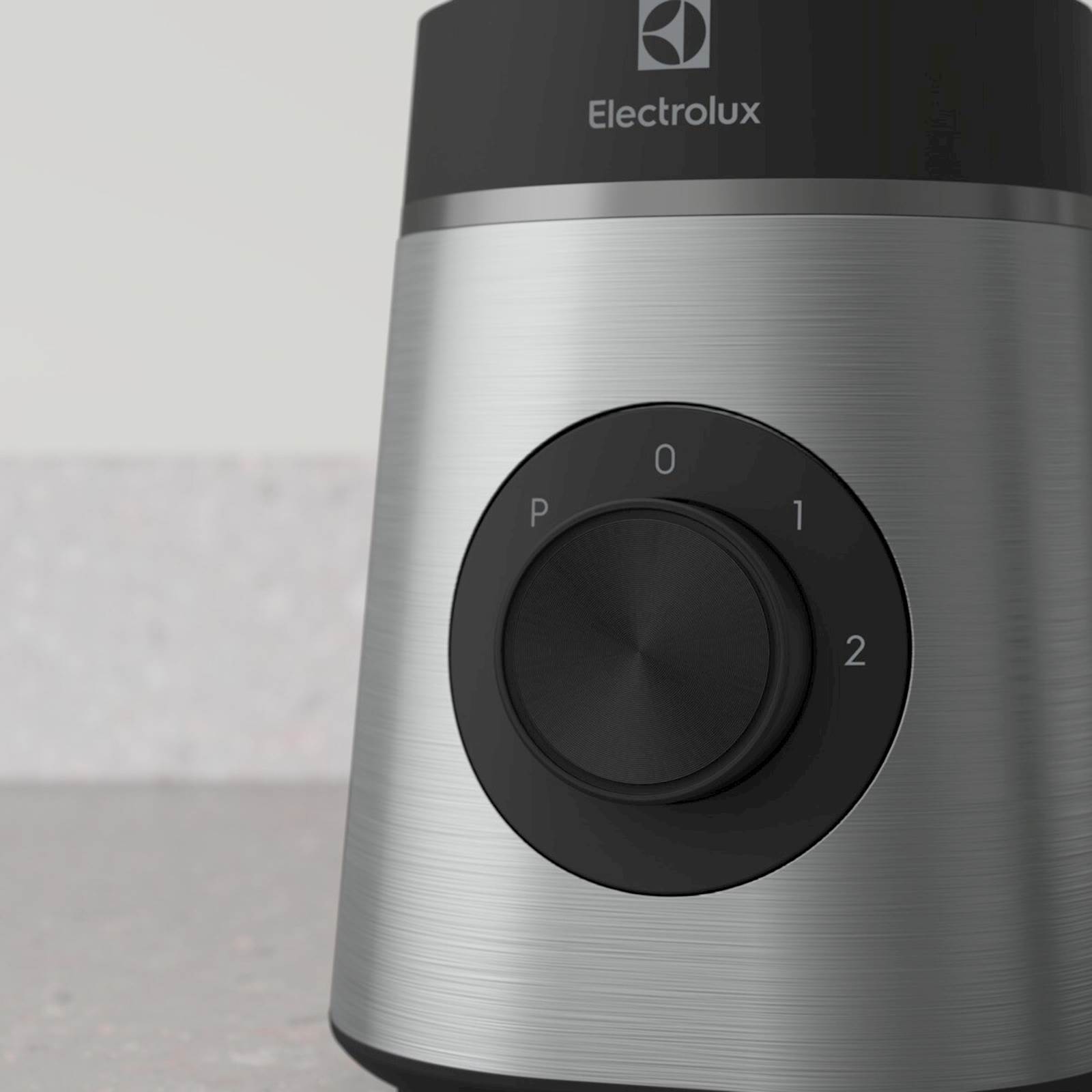 Pokončni mešalnik Electrolux E4CB1-6ST