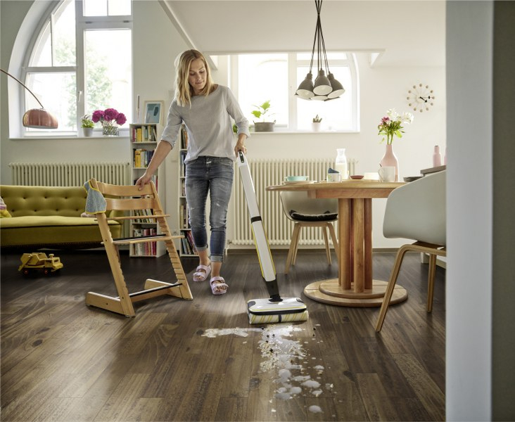 Pomivalec tal Kärcher FC 7 Cordless bel 1.055-701.0