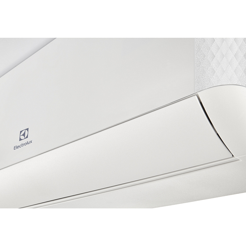 Klima naprava Electrolux EACS/I-24HTP/N8 EEC z montažo